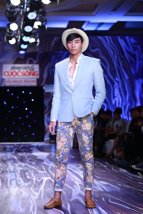 Hè 2014: Thời trang nam giới ngập tràn họa tiết hoa - 7