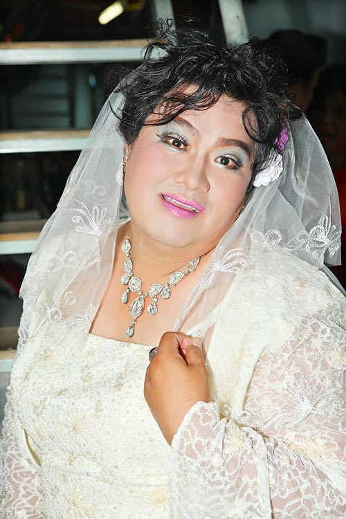 Việt Hương sững sờ vì Hoàng Mập giả gái - 6