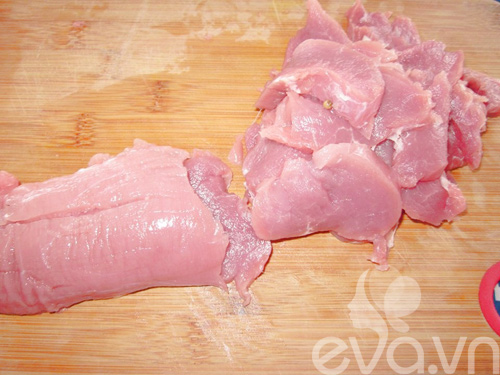 Làm nem chua bò cho chồng nhậu xem bóng đá - 2