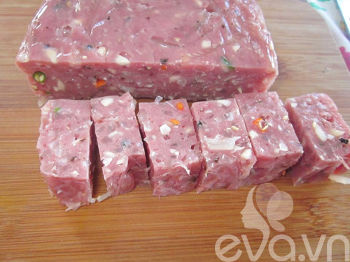 Làm nem chua bò cho chồng nhậu xem bóng đá - 11