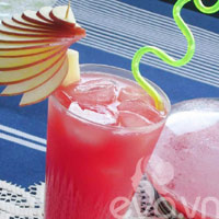 Tự làm nước ép dưa hấu mát lạnh