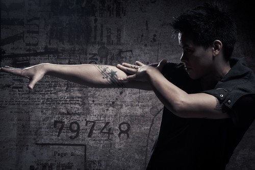 John Huy Trần bất ngờ thừa nhận giới tính thật - 6
