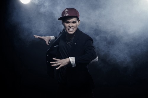 John Huy Trần bất ngờ thừa nhận giới tính thật - 10