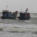 Tin tức - Đà Nẵng: Tàu cá gặp nạn, kêu gọi đất liền trợ giúp