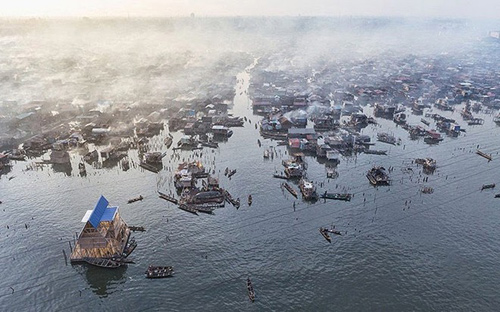 Makoko: Thị trấn ổ chuột nổi ở Nigeria - 3