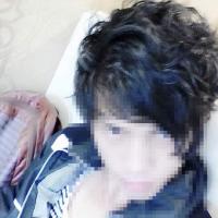 Đường vào nghề 'trai bao' của người phục vụ quán bar SG