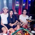 Làng sao - Tim bị hiểu lầm vì thân thiết với cô gái lạ