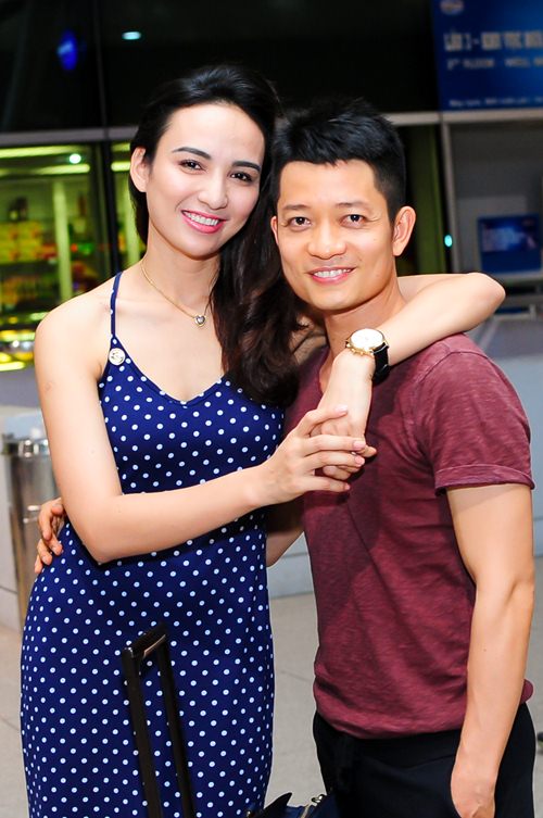 HH Ngọc Diễm diện váy sexy tại sân bay - 4