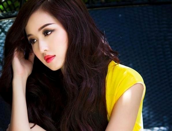 Cuộc sống khốn khó ít biết của các hot girl Việt - 5