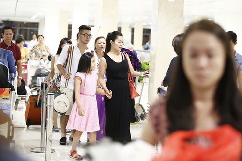 Ngọc Anh mệt mỏi sau scandal mua tin nhắn - 5