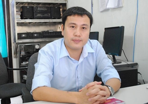 Ra khỏi cổng trường: quot;Cừu non hóa sóiquot; - 1