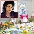 Làng sao - Fan tưởng nhớ 5 năm ngày mất của Michael Jackson