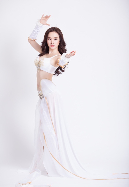 Angela Phương Trinh hóa chiến binh sexy - 6
