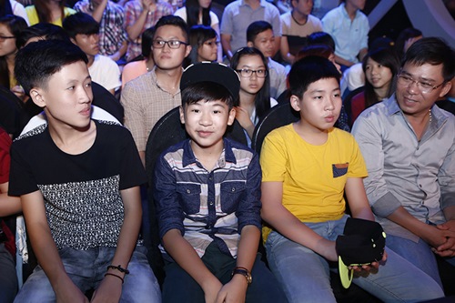 Jennifer Phạm giản dị vẫn đầy hấp dẫn - 16