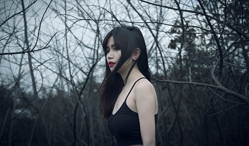 Sĩ Thanh quot;liều mìnhquot; ngâm nước 5 tiếng cho MV mới - 6