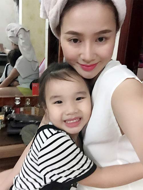 Ngắm hình ảnh quot;cực ngầuquot; của con gái HH Hương Giang - 17