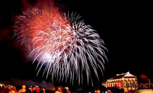 TP.HCM tổ chức diễu binh, bắn pháo hoa kỷ niệm 30/4 - 1