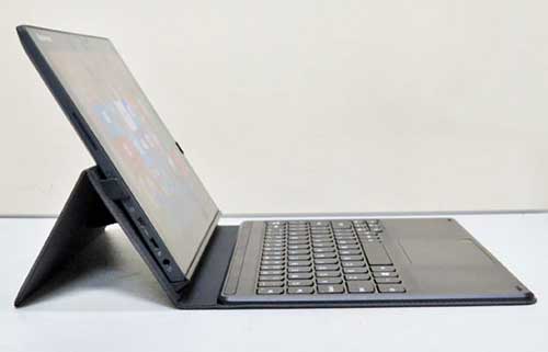 Cận cảnh MIIX 3, tablet “biến hình” của Lenovo - 4