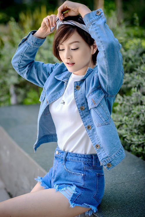 Lan Phương quot;lột xácquot; với thời trang hè - 6