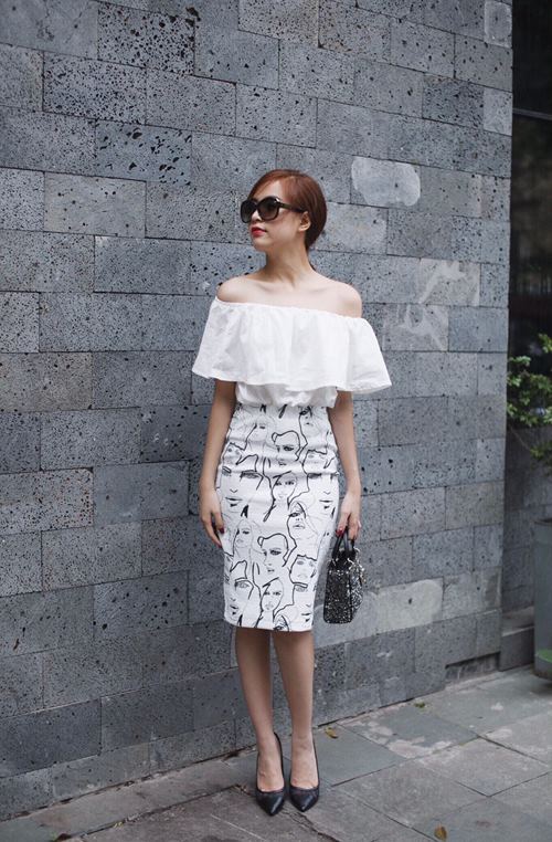 Những khoảnh khắc thanh lịch bất ngờ của Hoàng Thùy Linh - 7