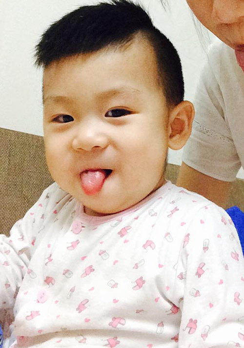 Mỹ Dung đã sinh con trai thứ hai nặng 3,6 kg - 4