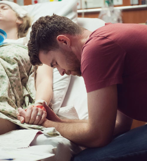 50 lần chụp và những bức ảnh sinh nở quot;để đờiquot; - 3