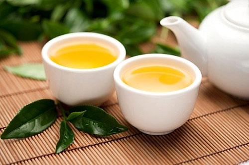 5 loại nước #039;thần kì#039; sẵn có giúp cây lớn vùn vụt - 4