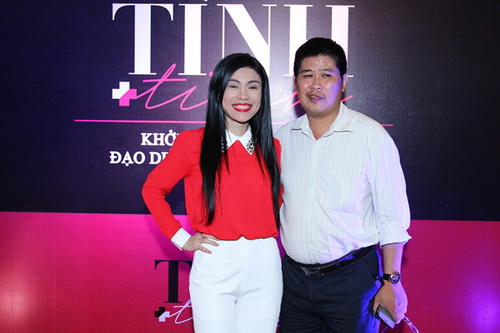 Ưng Hoàng Phúc dẫn bạn gái ủng hộ phim Phước Sang - 12