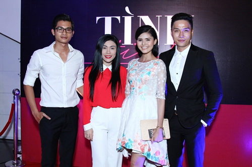 Ưng Hoàng Phúc dẫn bạn gái ủng hộ phim Phước Sang - 15