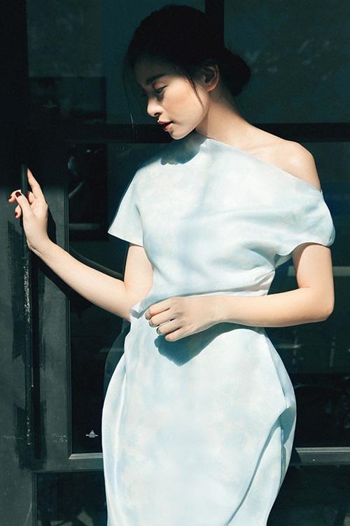 Ngô Thanh Vân độc thân và quyến rũ ở tuổi U40 - 1