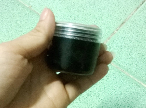 Bất chấp #039;lệnh cấm#039;, chị em vẫn đổ xô mua mỹ phẩm tự chế - 2