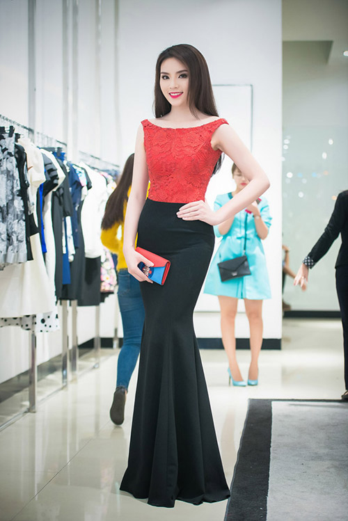 Tuần qua: Sao Việt thi nhau khoe chân dài - 5