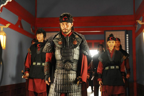 Những ngôi sao quot;con ông cháu chaquot; của làng giải trí Kbiz - 7