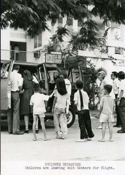 Những hình ảnh về Chiến dịch Không vận trẻ em 1975 - 7