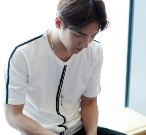 Lộ ảnh Kim Hee Sun mặc bikini đáng yêu khi còn bé - 7