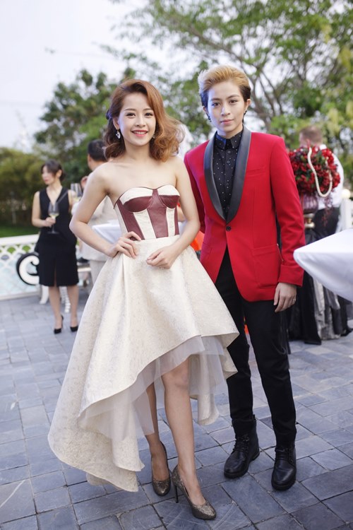 Chi Pu được quot;người yêu tin đồnquot; Gil Lê tháp tùng đi tiệc - 1