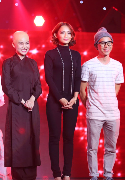 Giang Hồng Ngọc #039;xuống tóc#039; vì nghệ thuật - 2