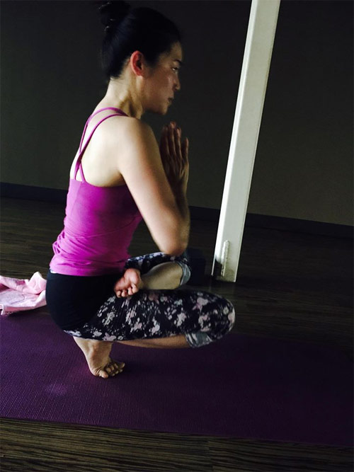 Phan Hiển “hộ tống” Khánh Thi đi xem phim - 15