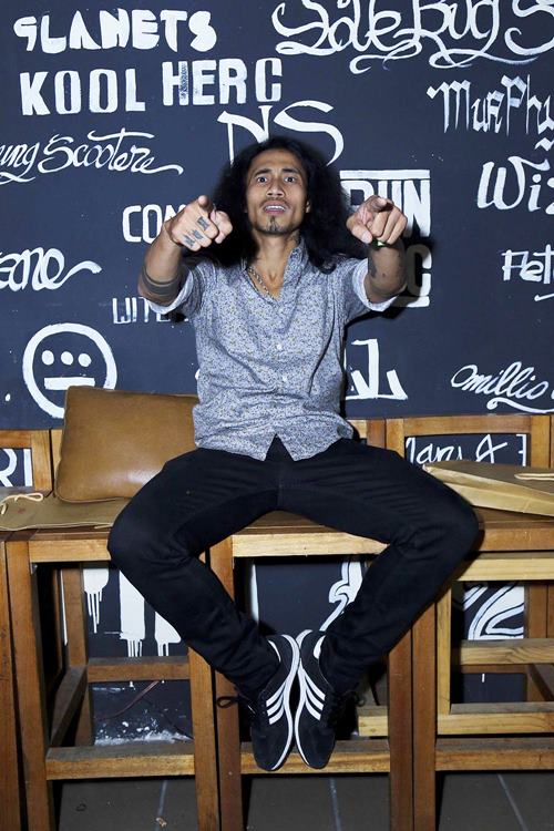 Phạm Anh Khoa tạo dáng quot;độcquot; tại sự kiện - 7