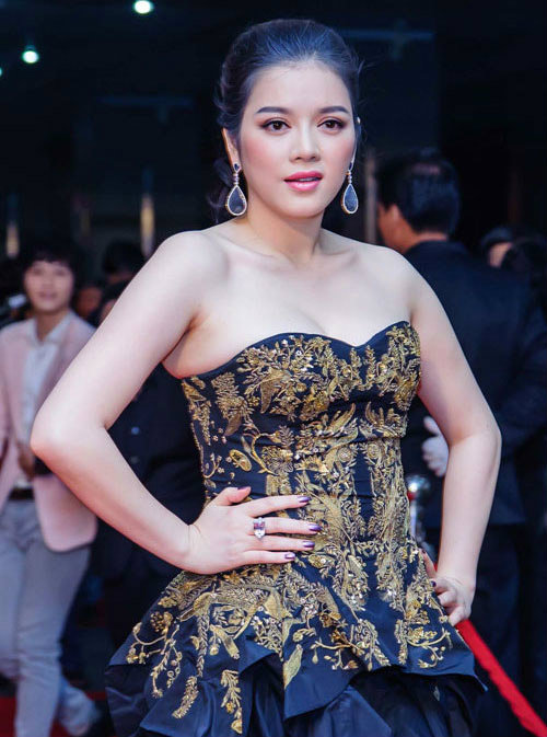 Khi sao Việt #039;eo bánh mỳ#039; vẫn quyến rũ - 3