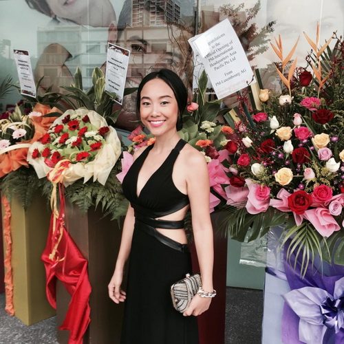 Đoan Trang quot;trốnquot; con gái sang Singapore mừng chồng - 1