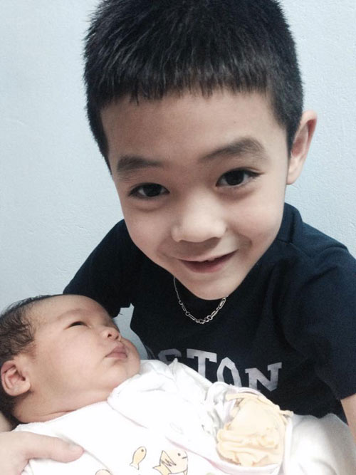 Nhật ký đi đẻ: Con gần 4kg vẫn vô tư đẻ thường - 1