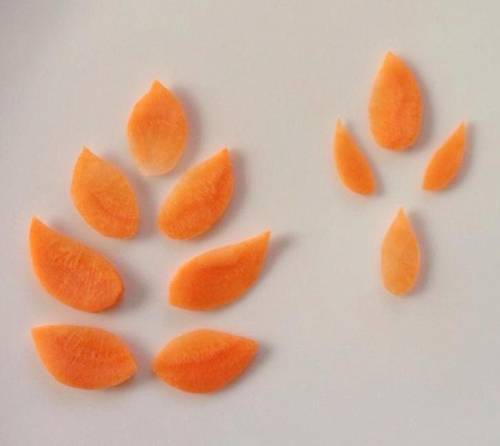 Tỉa hoa sen đẹp mắt trang trí đĩa ăn - 6