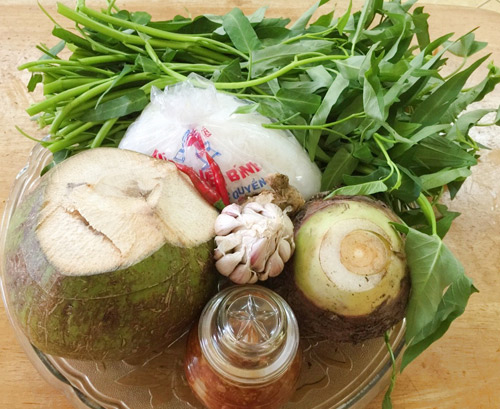 Đãi cả nhà vịt nấu chao ngày lễ - 1