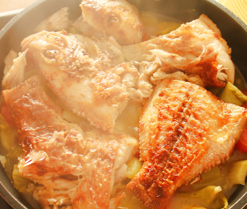 Cá diêu hồng om dưa cải chua - 7