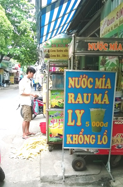 Người Sài Gòn chống chọi nắng nóng đỉnh điểm - 5