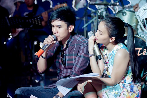 Cẩm Ly vui sướng khi hội ngộ Đan Trường - 4