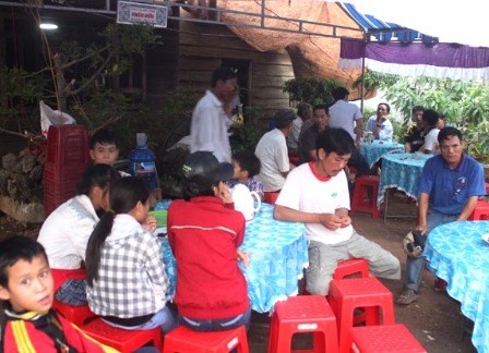 Nghi án con trai tâm thần sát hại mẹ ruột trong đêm - 1