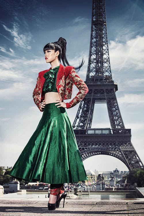 Mẫu Việt khiến thế giới xôn xao với sàn catwalk độc nhất vô nhị - 7