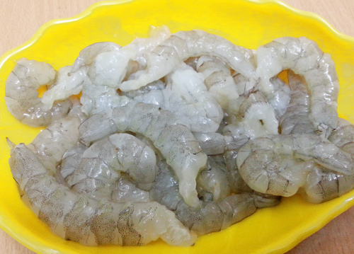 Tôm xào bí ngòi đơn giản ngon cơm - 3